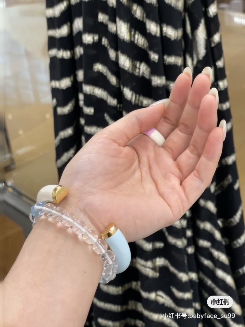 Ce1i*e bracelets